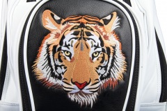 Golfbag / Cartbag individuell bestickt: Tiger