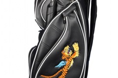 Golfbag: Tiger mit Flügeln
